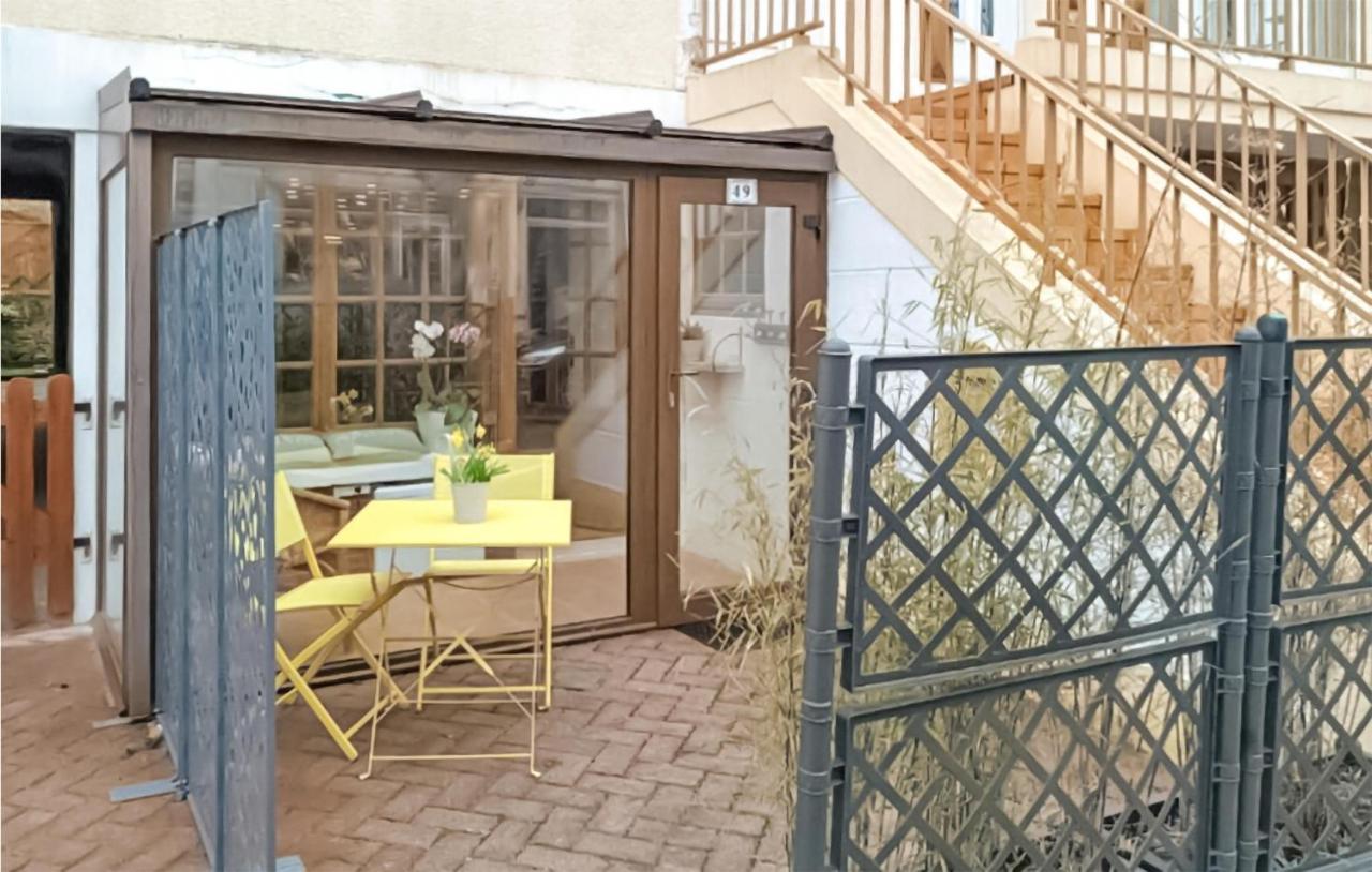 1 Bedroom Lovely Apartment In Grandcamp-Maisy Exterior foto